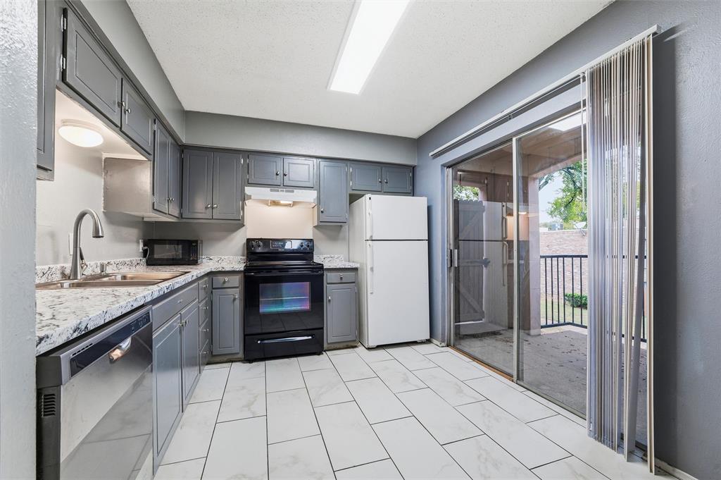 Woodhaven Condo - Residential