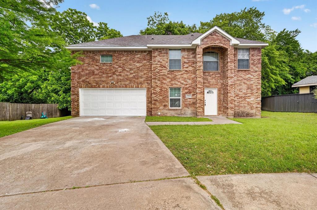 Spacious 2-story home with room to spread out! Freshly remodeled and ready for move-in! Picture yourself starting mornings in the bright kitchen, then retreating upstairs for quiet work-from-home time. The thoughtful layout provides plenty of space for entertaining, hobbies, or simply relaxing after a long day. Built in 2002 with a 2-car garage for convenience. Located with easy access to shopping centers and major roads, making errands and commutes a breeze. The smart floor plan and prime Lancaster location create the perfect blend of comfort and convenience.