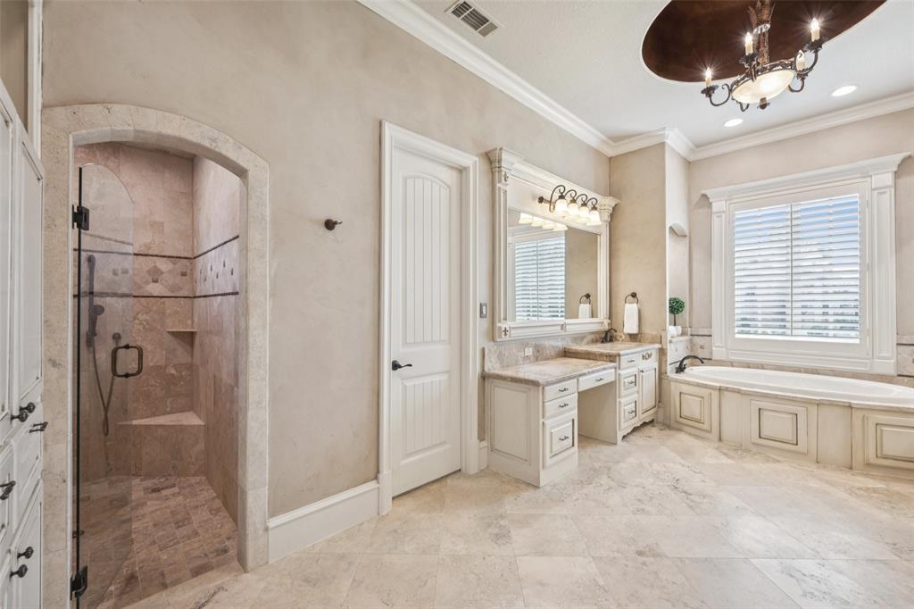 Castleton Manor - Residential