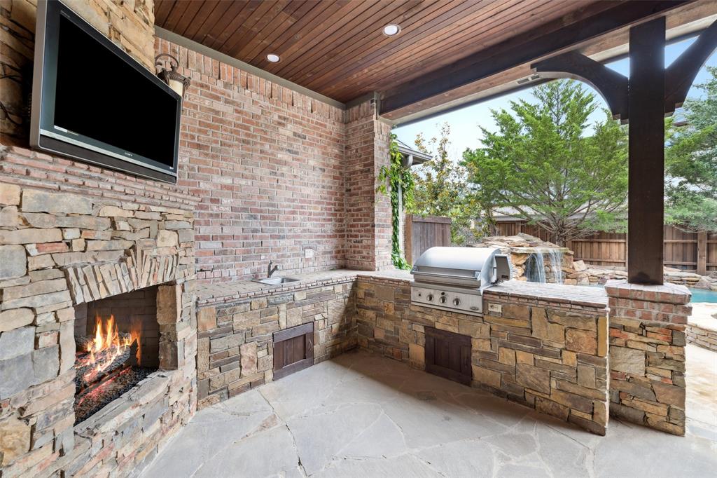 Castleton Manor - Residential