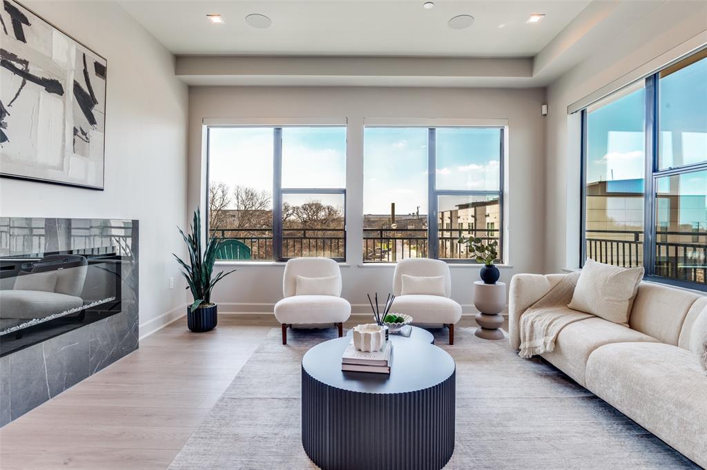 Mansfield R A - Residential