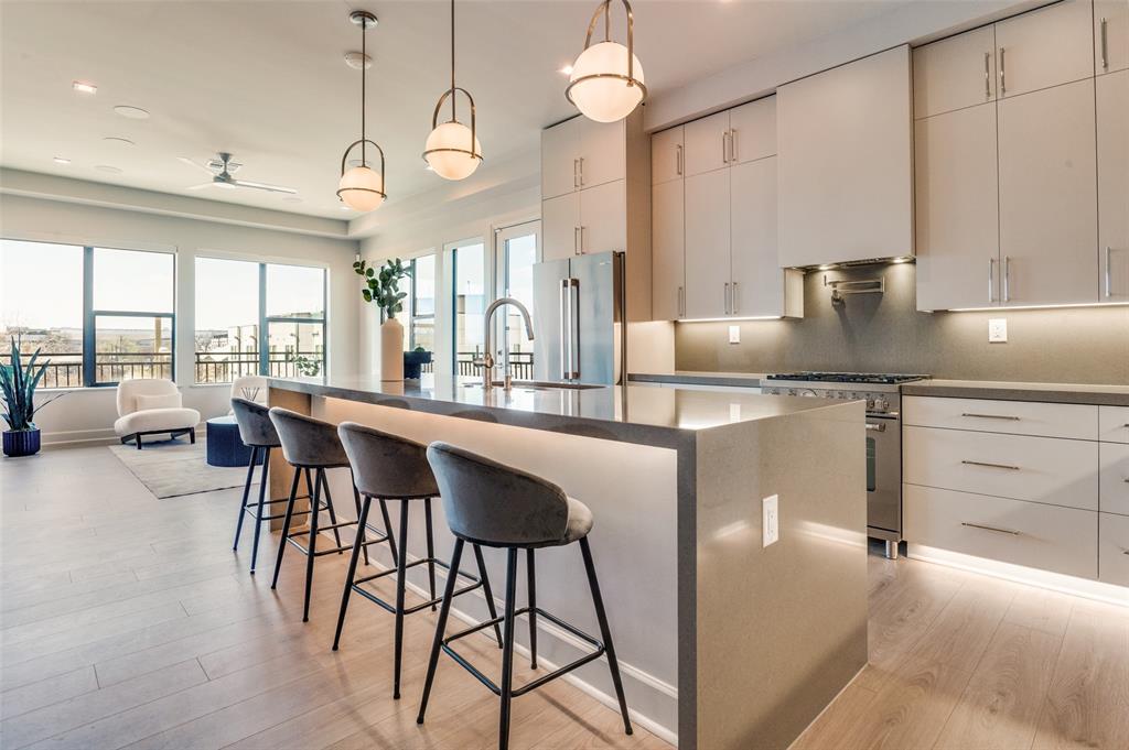 Mansfield R A - Residential
