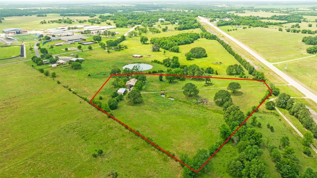 A399 J HOUNDSHELL SURVEY, TRACT 11, ACRES 8.02 - Residential