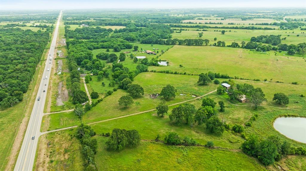 A399 J HOUNDSHELL SURVEY, TRACT 11, ACRES 8.02 - Residential