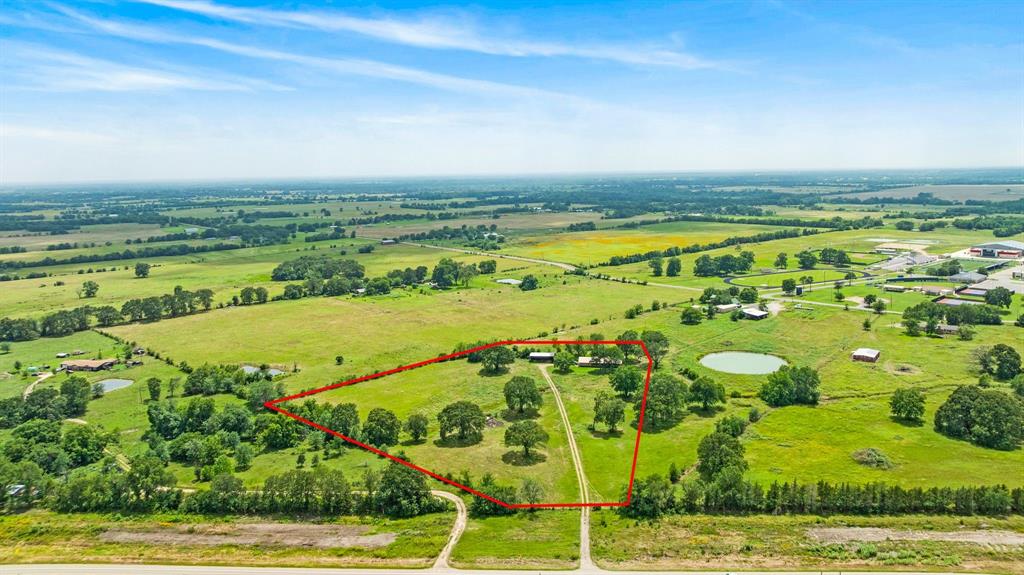 A399 J HOUNDSHELL SURVEY, TRACT 11, ACRES 8.02 - Residential