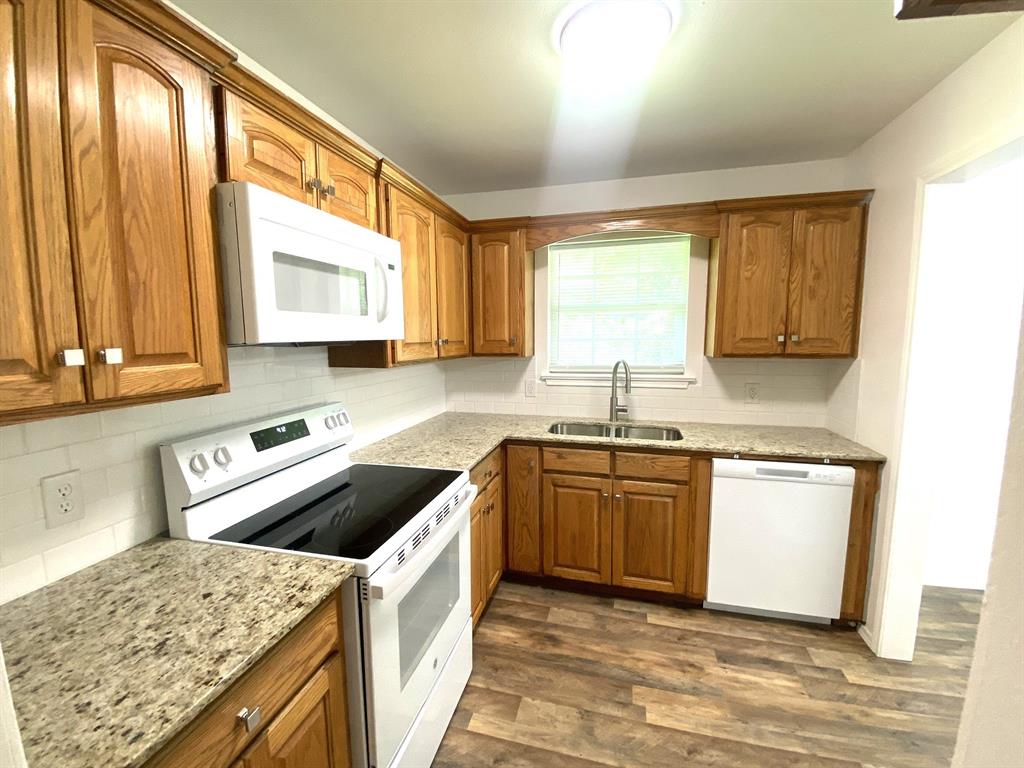 Mineral Springs - Residential