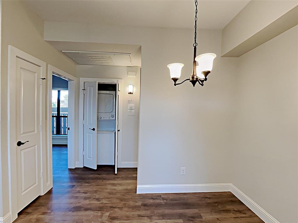 Royal Lane Condos 5800 - Residential Lease