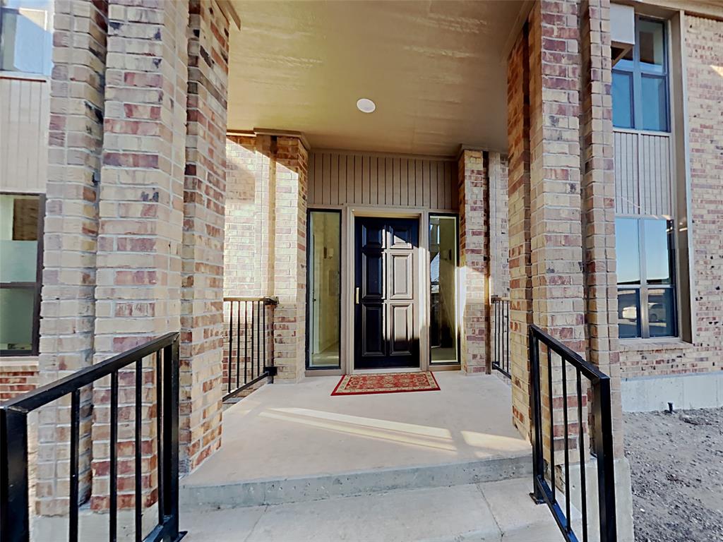 Royal Lane Condos 5800 - Residential Lease