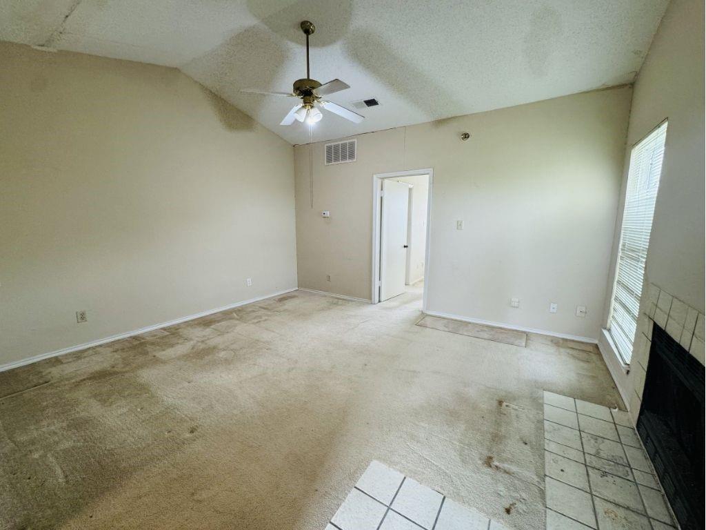 Oaks On The Ridge Condo - Residential