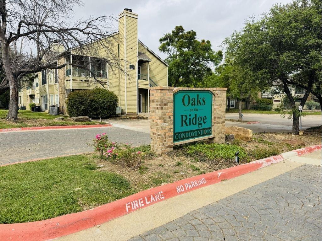Oaks On The Ridge Condo - Residential
