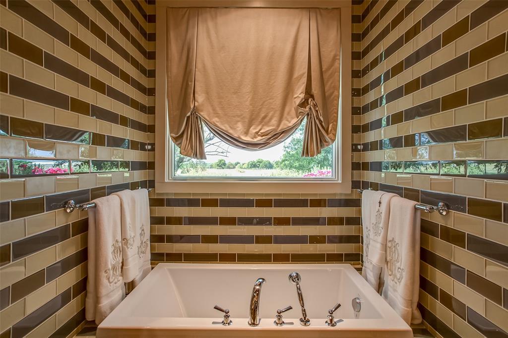 Creeks Of Aledo - Residential