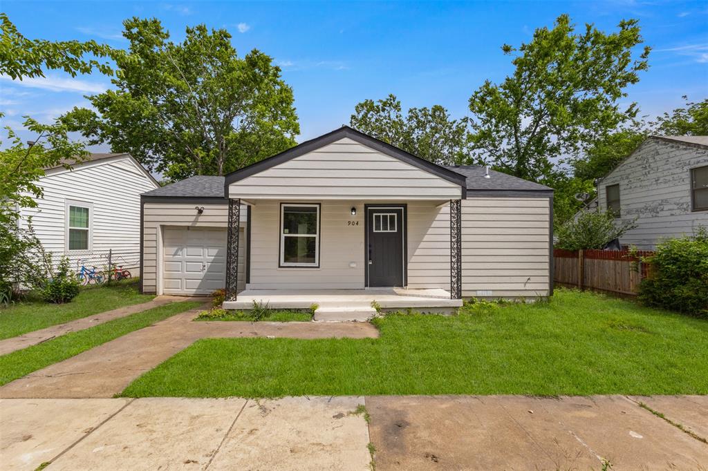 Fully Renovated Home with Modern Open Floor Concept in Fort Worth!
Welcome to 904 W Anthony St, a beautifully fully renovated home offering 4 spacious bedrooms, 2 bathrooms, 1,530 square feet of living space, and a 1-car garage. Designed with a modern open floor concept, this home provides the perfect blend of style, comfort, and functionality for today’s lifestyle. Step inside to a bright and inviting interior featuring updated flooring, fresh paint, modern lighting, and contemporary finishes throughout. The open living, dining, and kitchen areas create a seamless flow, making the space ideal for entertaining guests or enjoying everyday family living. The renovated kitchen features stylish cabinetry, updated countertops, and modern fixtures, creating a centerpiece for the home. Both bathrooms have been tastefully updated with clean, modern finishes, while the four generously sized bedrooms offer flexibility for family members, guests, or a home office. Prime Location: Situated in a convenient area of Fort Worth, this home offers easy access to I-35W, Loop 820, and major commuting routes, making travel to Downtown Fort Worth, TCU, and surrounding DFW areas quick and convenient. Nearby shopping, dining, parks, and schools add to the appeal of this well-connected neighborhood. This move-in-ready property combines modern updates, functional design, and a great location—making it an excellent opportunity for homeowners or investors alike. Schedule your private showing today!