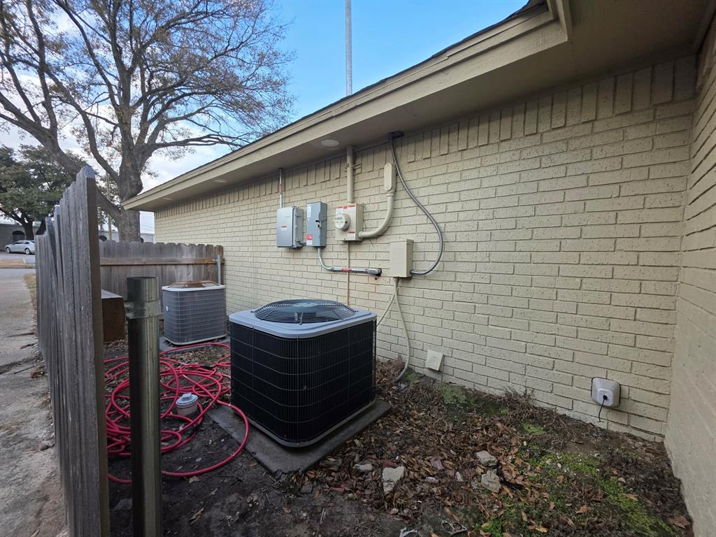 Crestline Heights - Residential