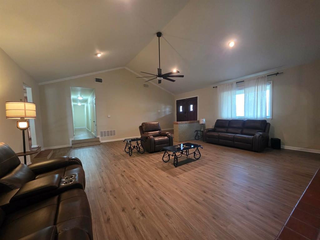 Crestline Heights - Residential