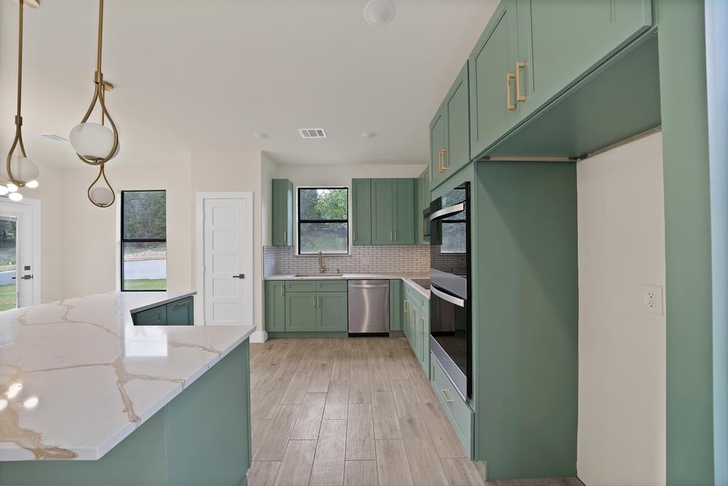 Canyon Creek III - Residential