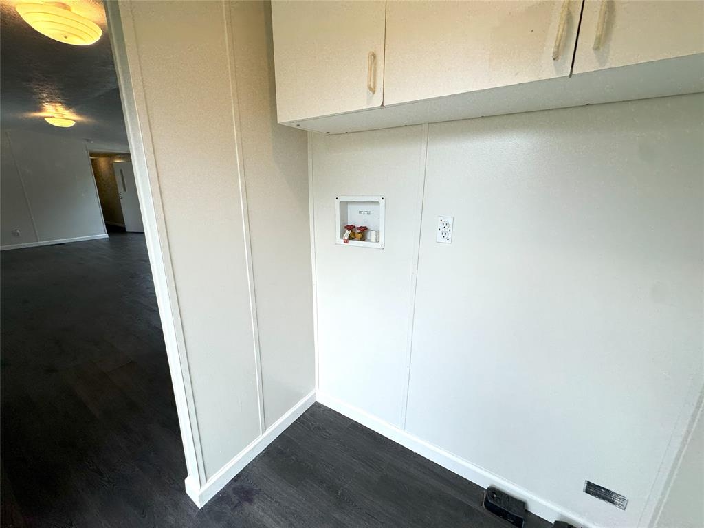 BARONS MEADOWS - Residential