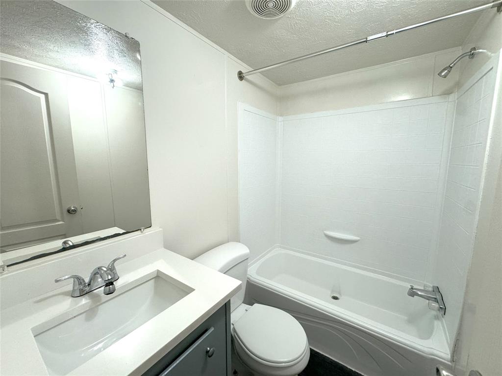 BARONS MEADOWS - Residential