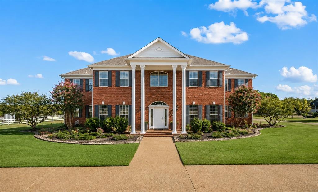 Dove Creek Estate - Residential
