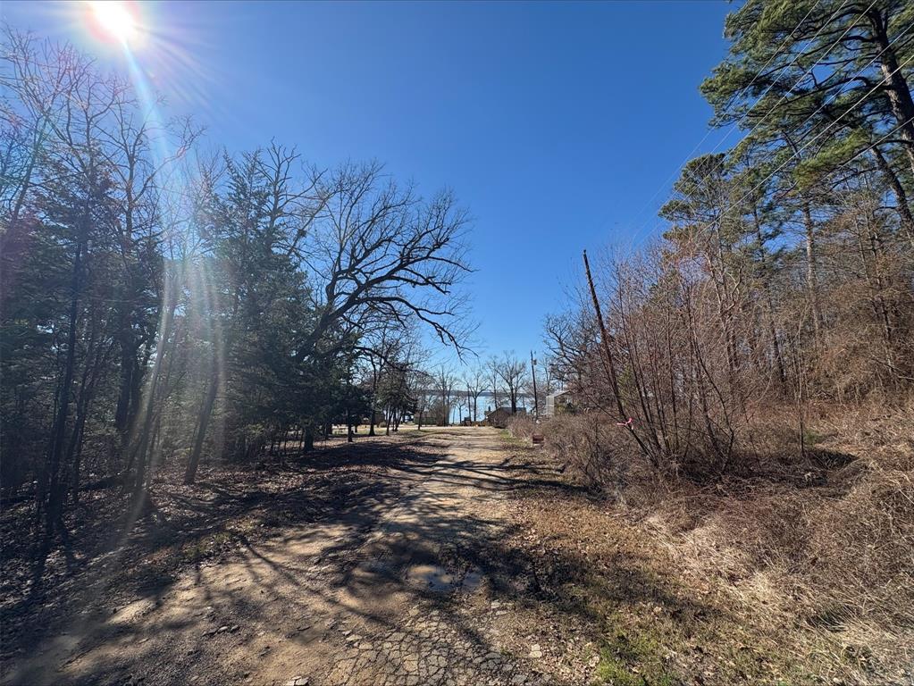 Lakeway Harbor - Land
