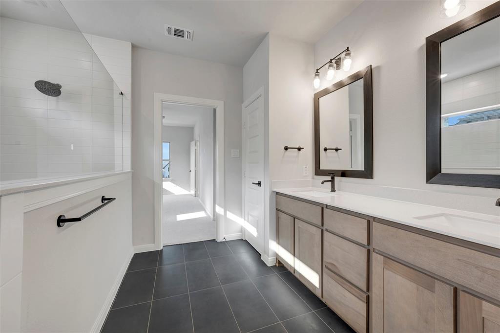 Karis - Residential