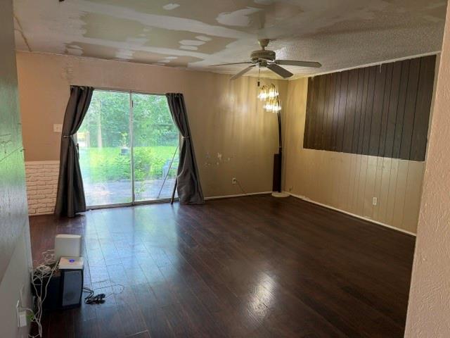 Freeway East Rev - Residential