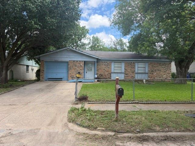 Freeway East Rev - Residential