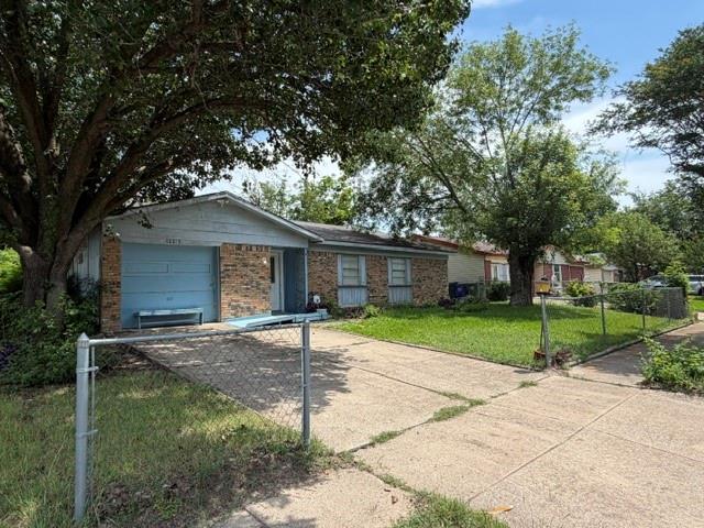 Freeway East Rev - Residential