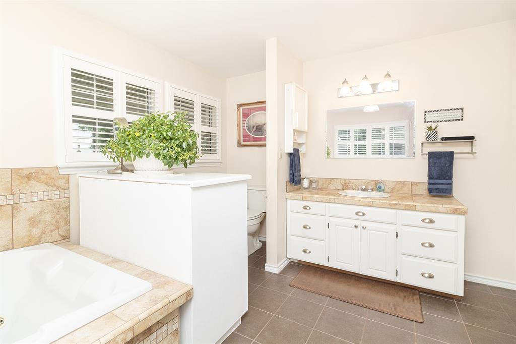Simpson Lake - Residential
