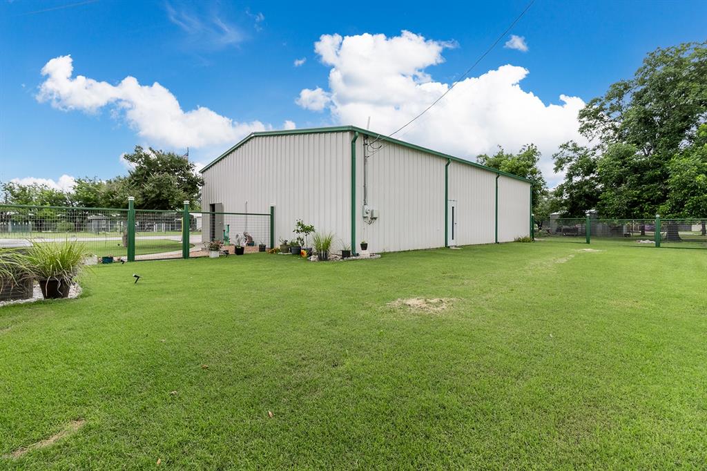 Simpson Lake - Residential