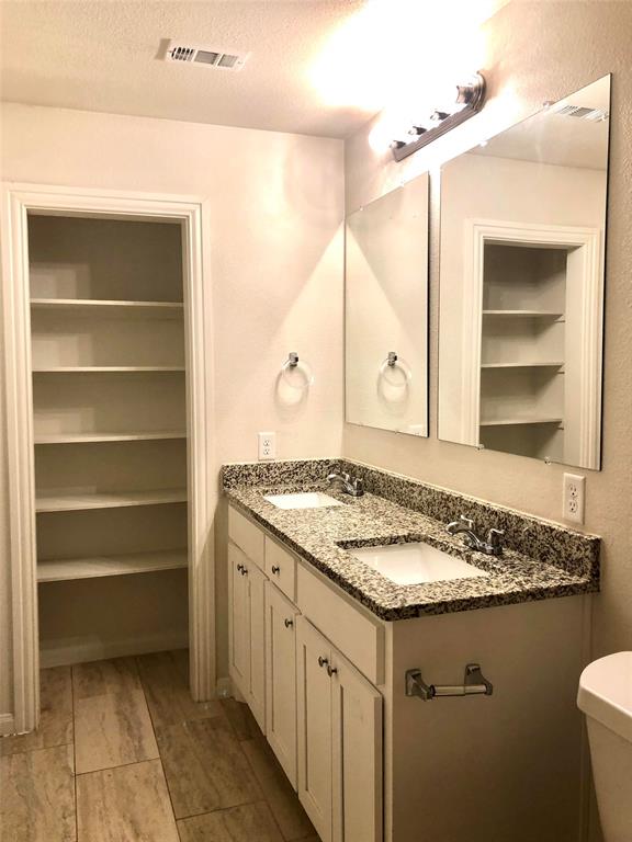 Melear Twnhms Add - Residential Lease