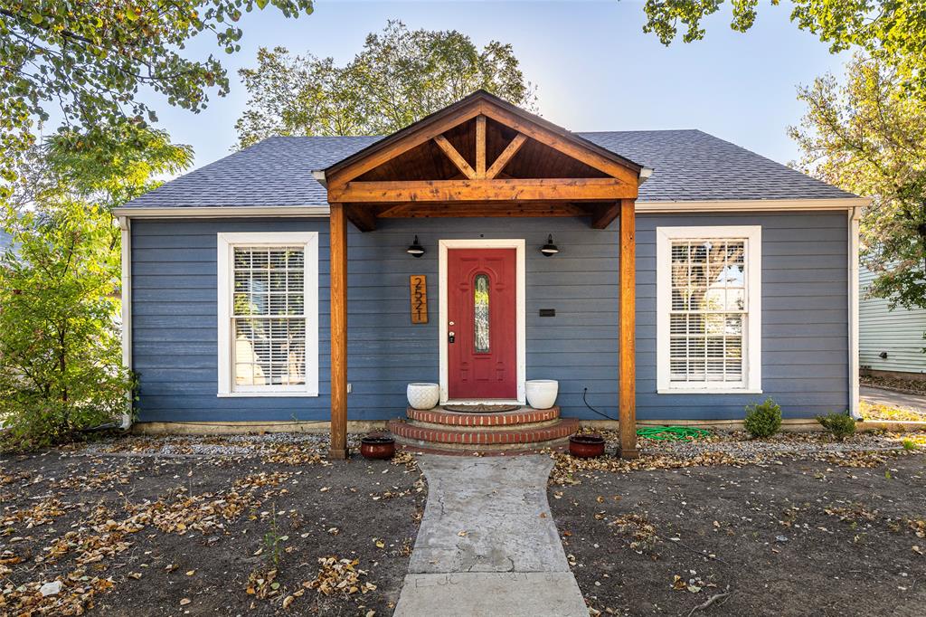 Charming 3 bed 2 bath home just east of TCU. New flooring has been installed in the kitchen, laundry room, and back bedroom. Kitchen comes complete with all stainless steel appliances, granite countertops, and a window seat. There is a large living room inside with a decorative fireplace and a large covered patio in the backyard, perfect for outdoor BBQs. A bonus space upstairs provides for a variety of use options to meet your needs. And a large grassy yard if perfect for playing fetch or catch.