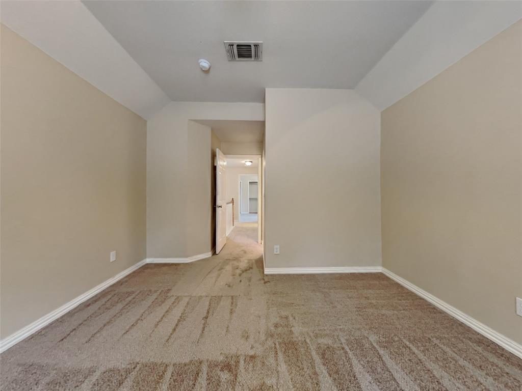 The Lakes On Legacy Drive Ph I - Residential Lease