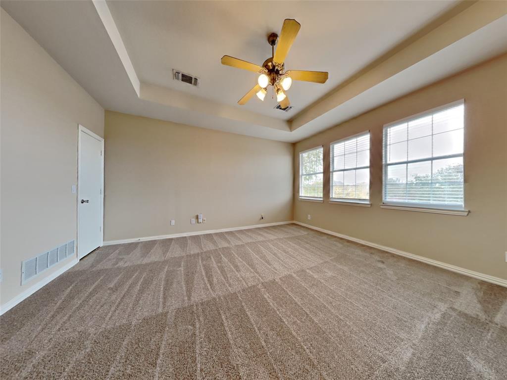 The Lakes On Legacy Drive Ph I - Residential Lease