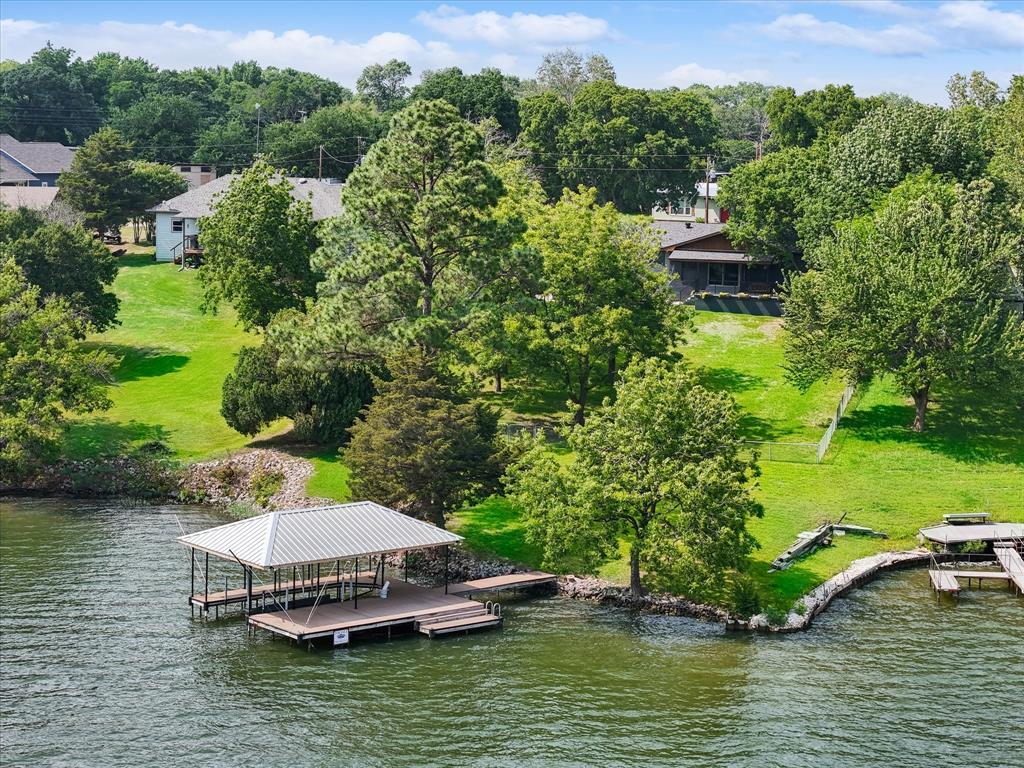 Moss Lake Estate - Residential