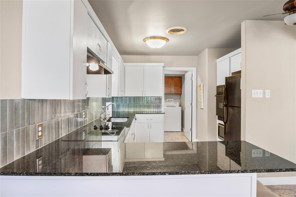 Moss Lake Estate - Residential