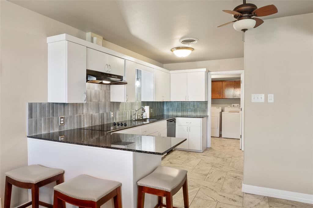 Moss Lake Estate - Residential
