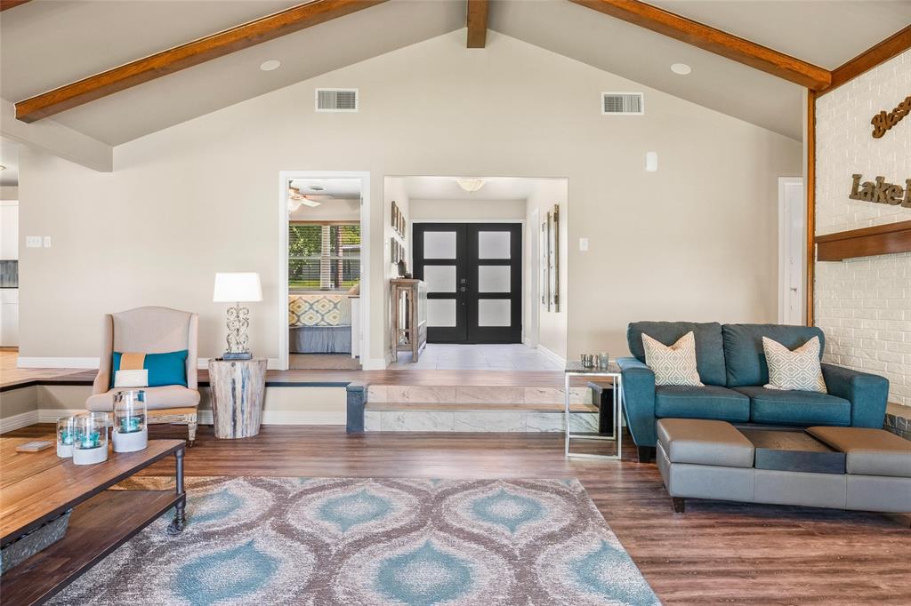 Moss Lake Estate - Residential