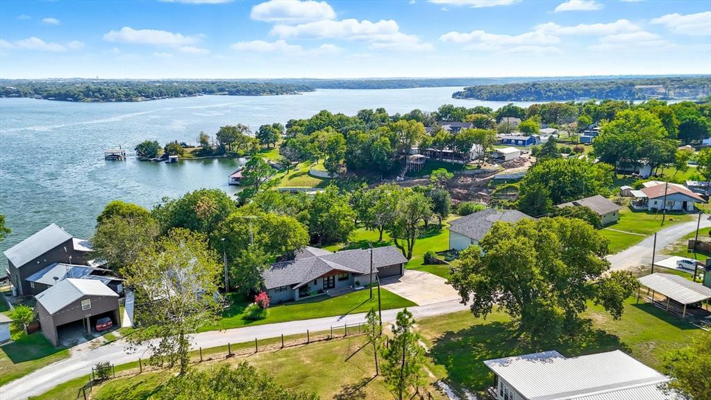 Moss Lake Estate - Residential