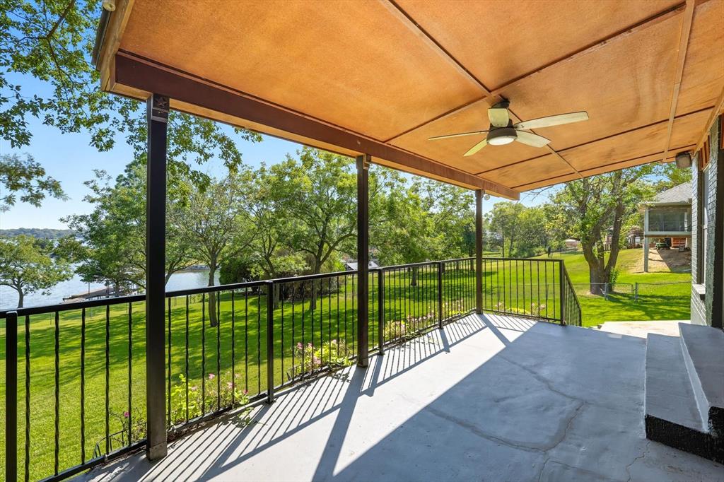 Moss Lake Estate - Residential