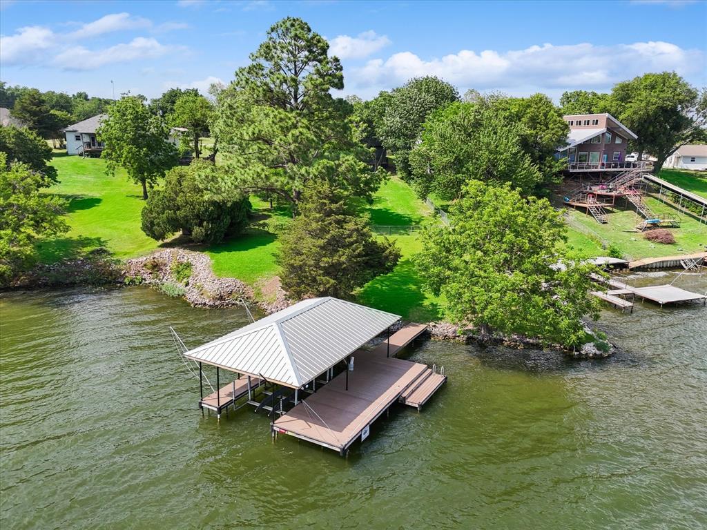 Moss Lake Estate - Residential