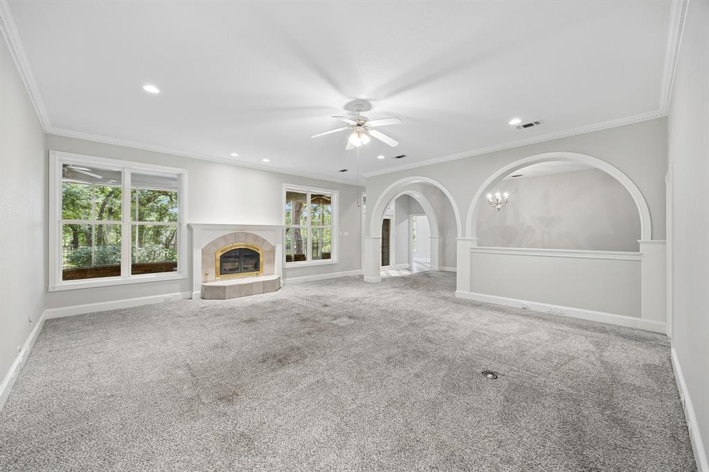 Emerald Sound At Lake Lewisvil - Residential