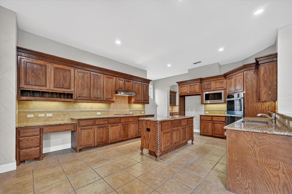 Cambridge Place At Russell Creek - Residential