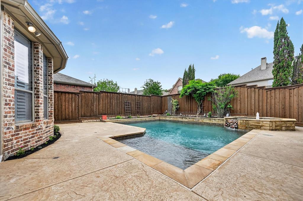 Cambridge Place At Russell Creek - Residential