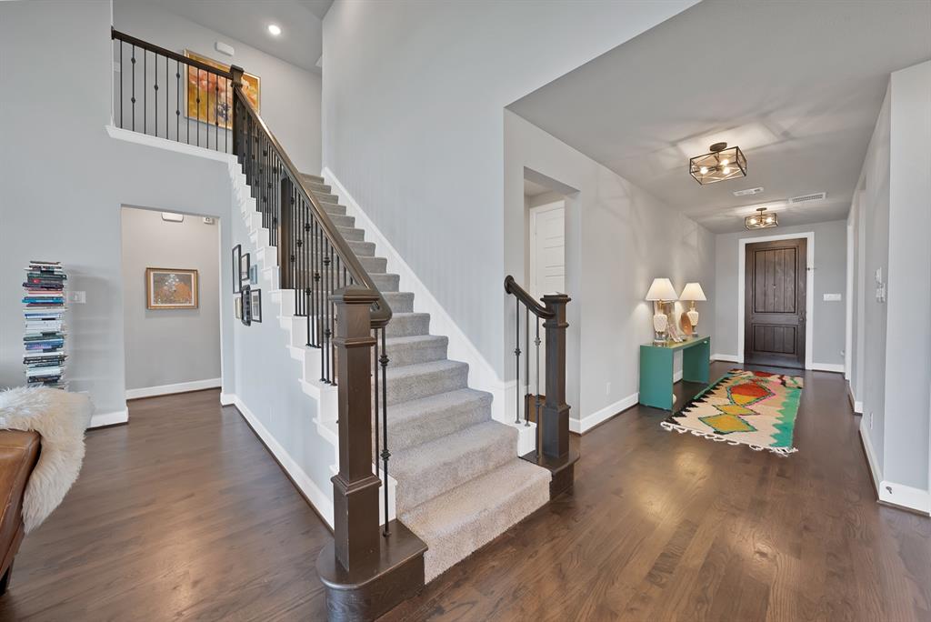 Tavolo Park - Residential