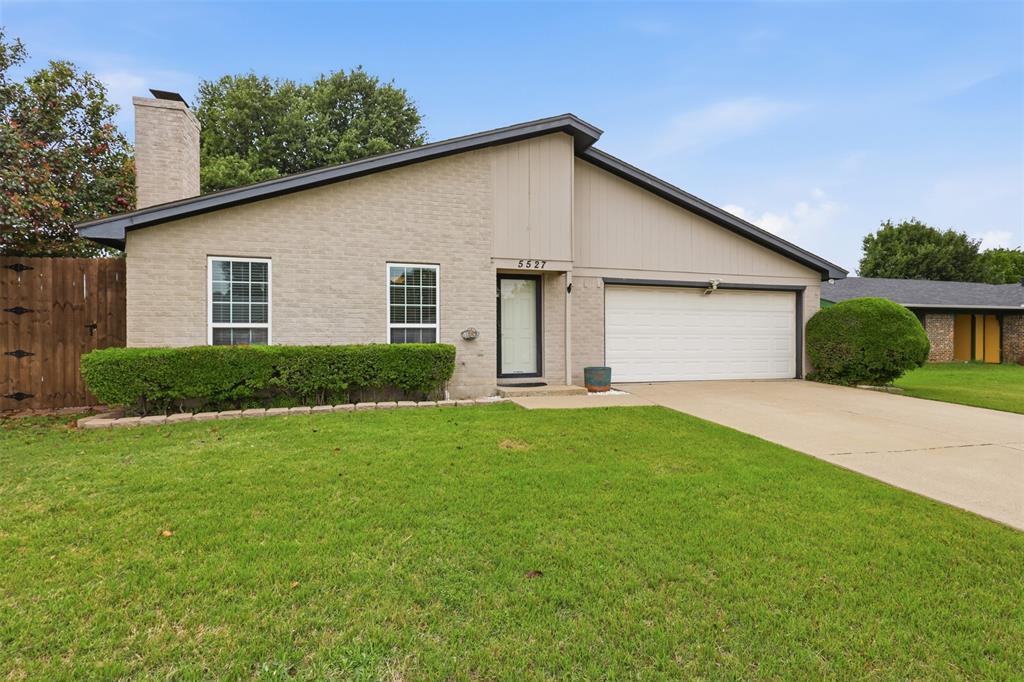 Not everything worth having is brand new. This 3 bed 2bath corner lot charmer in North Richland Hills has the kind of personality that’s hard to find — cozy enough to feel like home from day one, yet with a layout that gives you room to grow.
Inside, vaulted ceilings and a sunken living room create an open, inviting atmosphere, while the wet bar and wood-burning fireplace make entertaining effortless. The oversized secondary bedroom with Jack-and-Jill bath access offers flexibility for guests, a home office, or multigenerational living.
Step outside to your own private retreat — a sparkling pool, beautifully stained privacy fence, and a 10x20 shop with built-in shelving and electricity, perfect for hobbies, projects, or extra storage. Sitting on a 0.20 acre corner lot with no HOA and zoned to Birdville ISD, you’re just minutes from shopping, dining, the NRH Centre, and Loop 820.