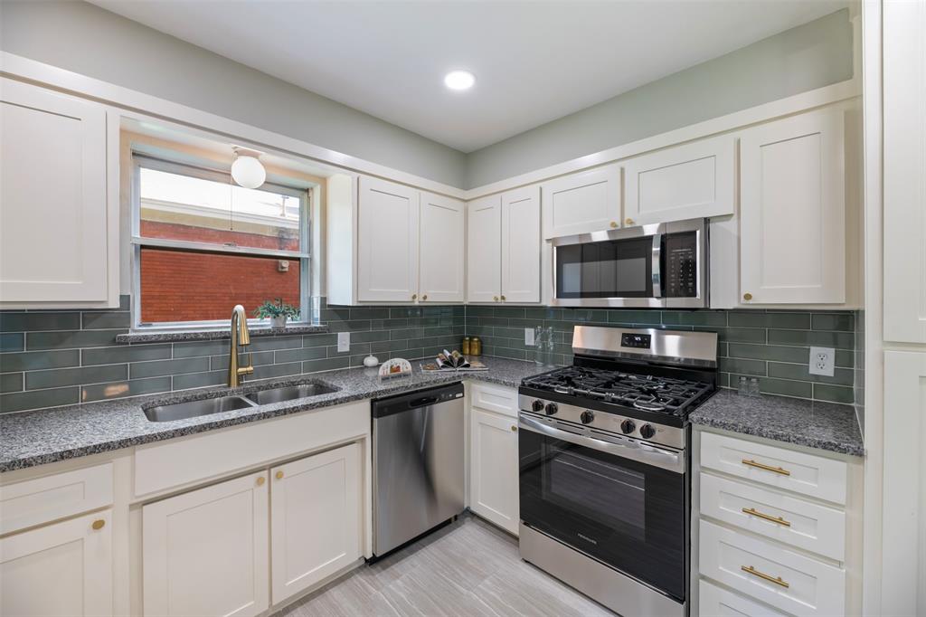 Benbrook Lakeside Add - Residential