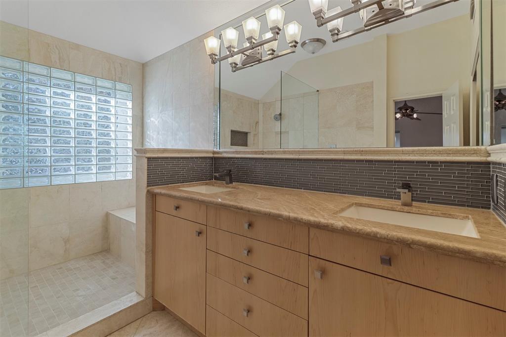 Hamptons At Valley Ranch 02 Rev - Residential Lease