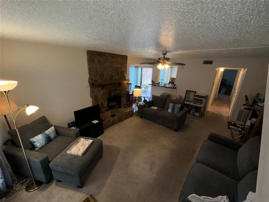 Meadowcreek Village Rev - Residential