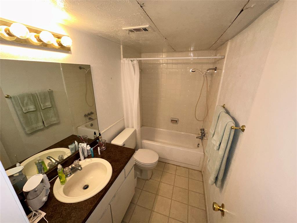 Meadowcreek Village Rev - Residential