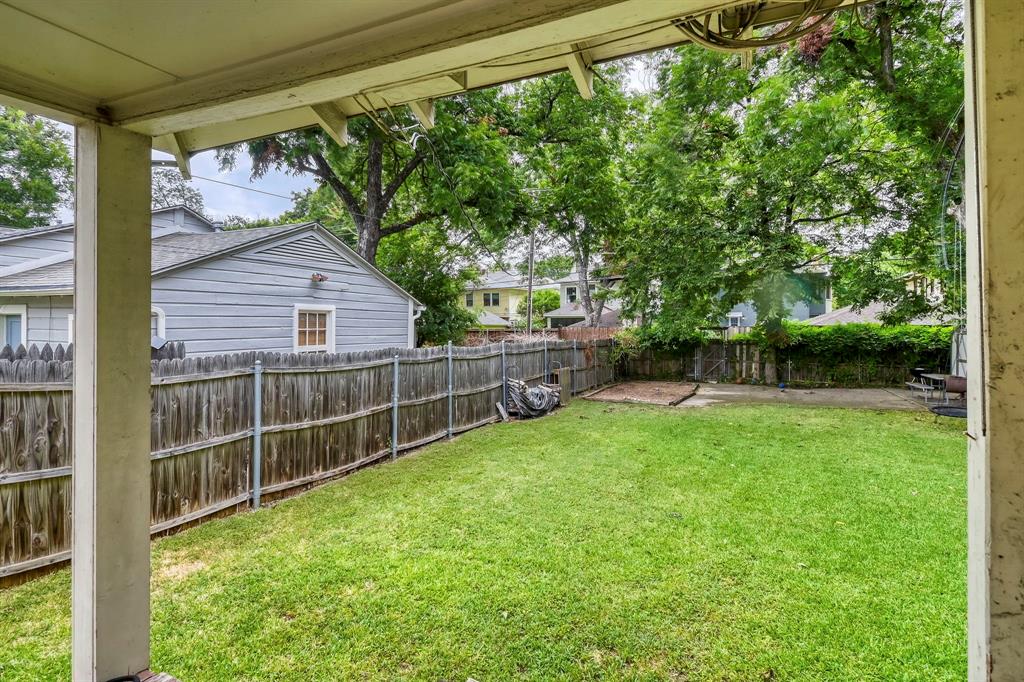 Winnetka Heights - Residential